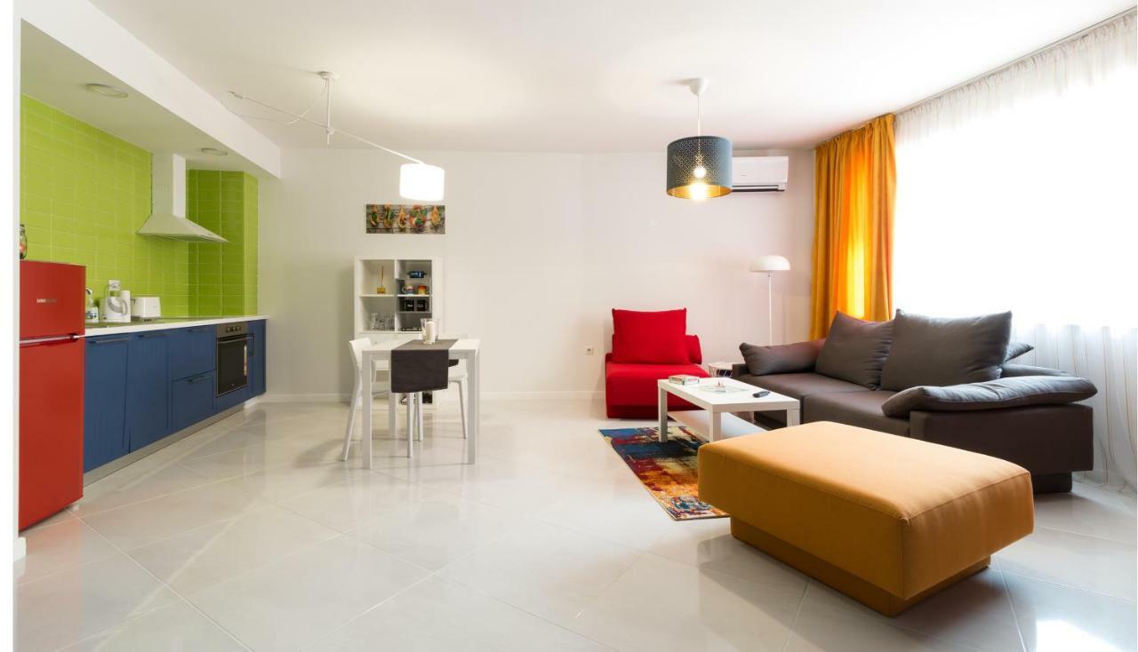 Pop Your Colors - Funky And Modern 1Bdr Apt By Flat Mаnager Plovdiv Exteriér fotografie